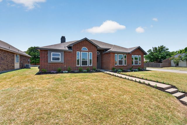 5800 Baker Drive, The Colony, TX 75056