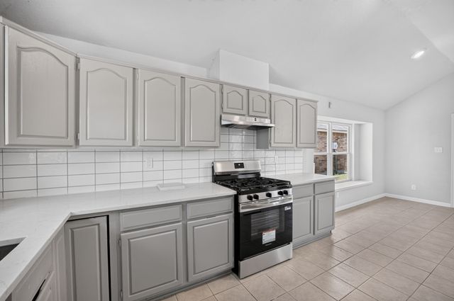 5800 Baker Drive, The Colony, TX 75056
