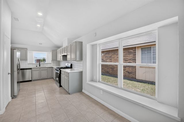 5800 Baker Drive, The Colony, TX 75056