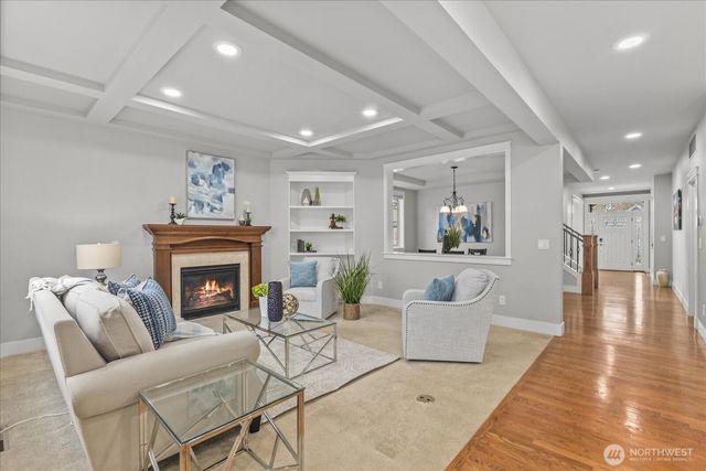 27174 SE 18th Place, Sammamish, WA 98075