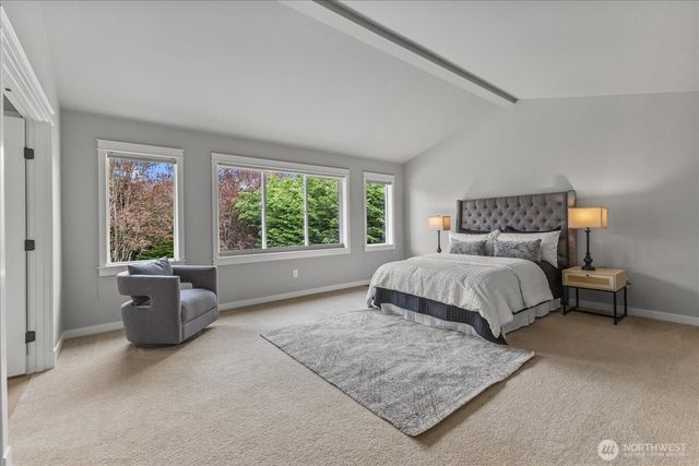 27174 SE 18th Place, Sammamish, WA 98075