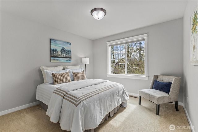 27174 SE 18th Place, Sammamish, WA 98075