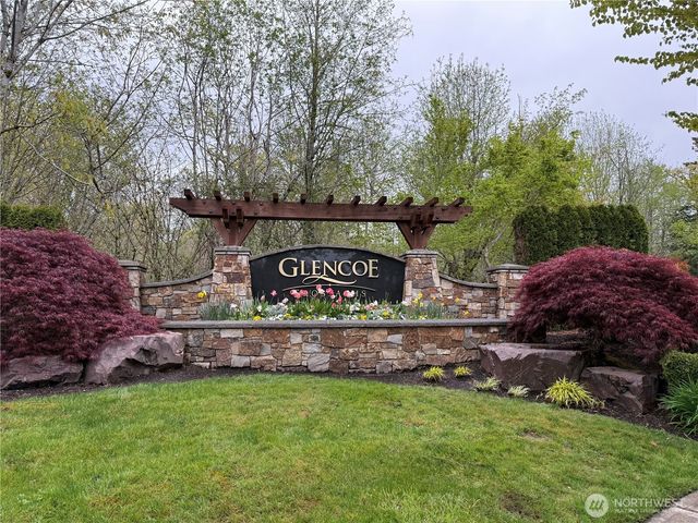 27174 SE 18th Place, Sammamish, WA 98075