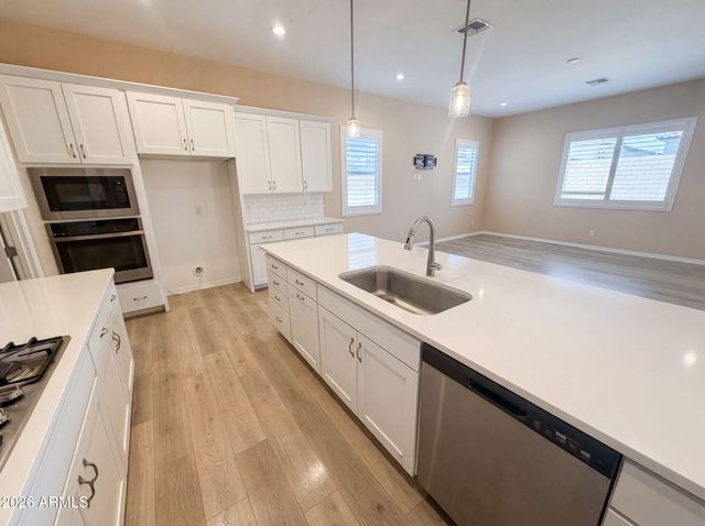 19562 W WILSHIRE Avenue, Buckeye, AZ 85396