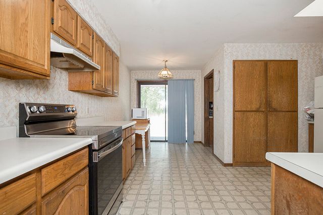 300 Work Lane, Grants Pass, OR 97527