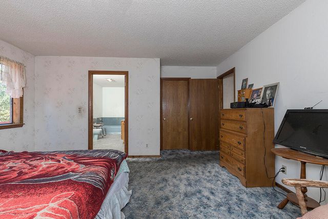 300 Work Lane, Grants Pass, OR 97527