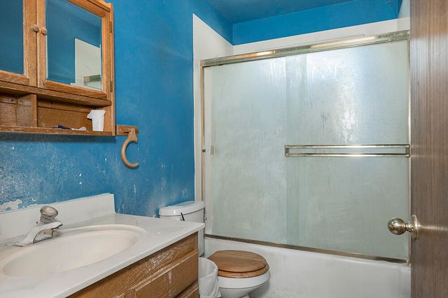 300 Work Lane, Grants Pass, OR 97527