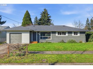 4900 WINTLER Dr, Vancouver, WA 98661
