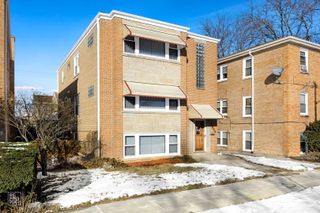 7904 W Belmont Avenue U2, Chicago, IL 60634