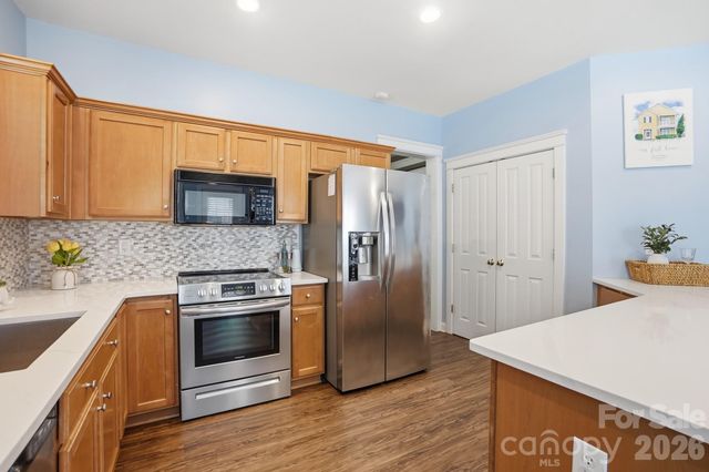 13747 Carleen Way Drive, Charlotte, NC 28213