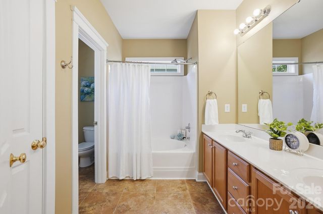 13747 Carleen Way Drive, Charlotte, NC 28213