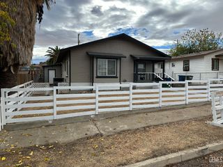 429 D Street, Taft, CA 93268