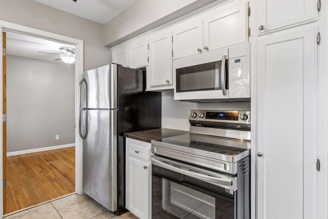 3845 Vera Cruz Avenue N, Robbinsdale, MN 55422
