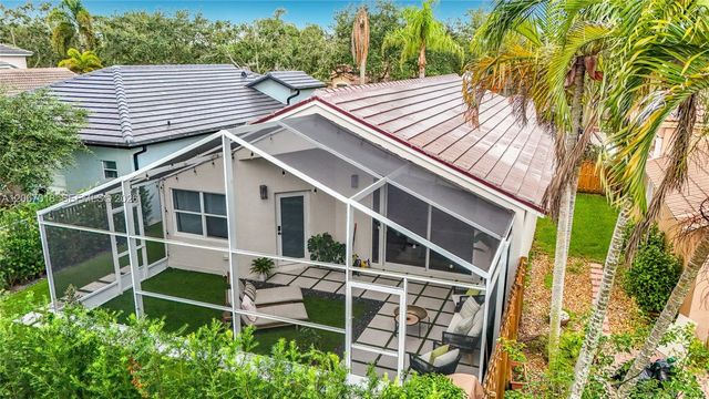 16523 Sapphire Street, Weston, FL 33331