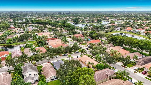 16523 Sapphire Street, Weston, FL 33331