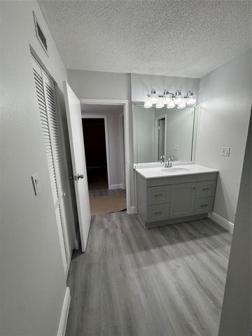 2960 Riverside Drive 312-2, Coral Springs, FL 33065