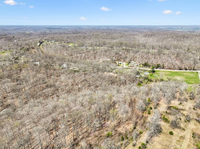 3819 Bear Creek Rd, Thompsons Station, TN 37179