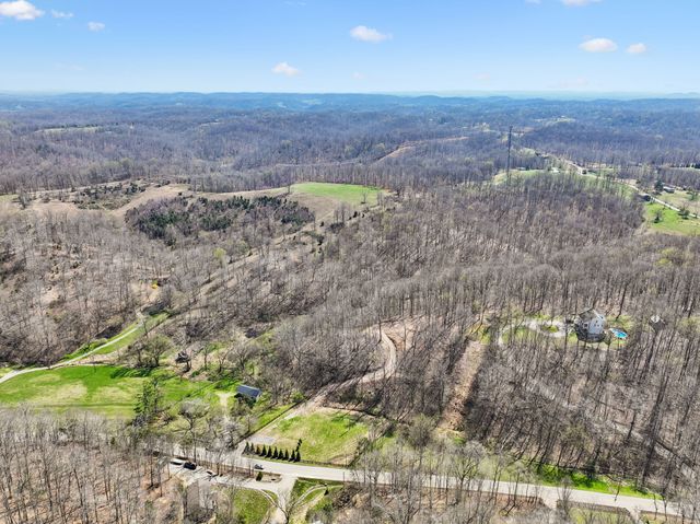 3819 Bear Creek Rd, Thompsons Station, TN 37179