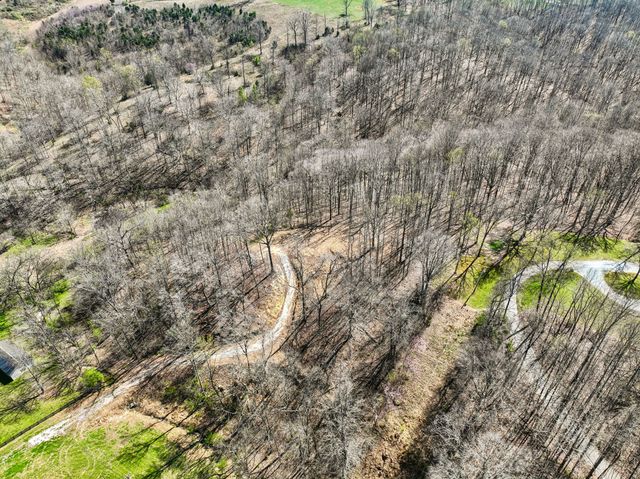 3819 Bear Creek Rd, Thompsons Station, TN 37179