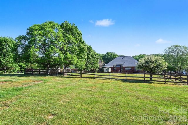 2029 Saye Brook Drive, Monroe, NC 28112