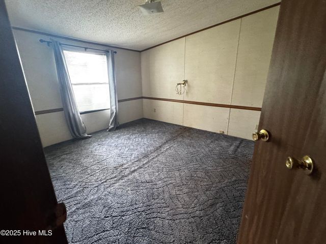 307 S Front Street, Warsaw, NC 28398