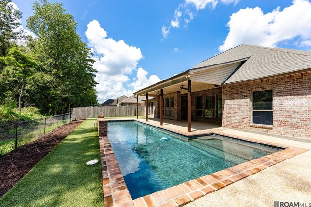 13348 Williamsburg Ave, Walker, LA 70785