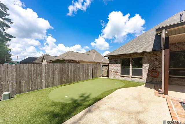 13348 Williamsburg Ave, Walker, LA 70785