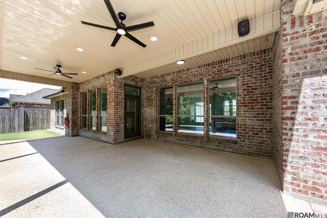 13348 Williamsburg Ave, Walker, LA 70785