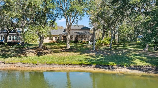 11604 SPLENDID LANE, Tampa, FL 33626