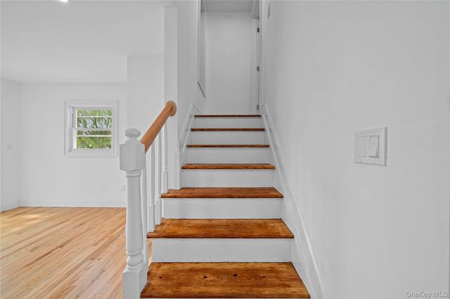 207 Wright Street, Westbury, NY 11590