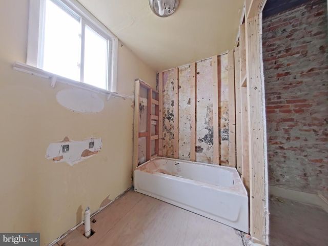 2117 E CAMBRIA ST, Philadelphia, PA 19134