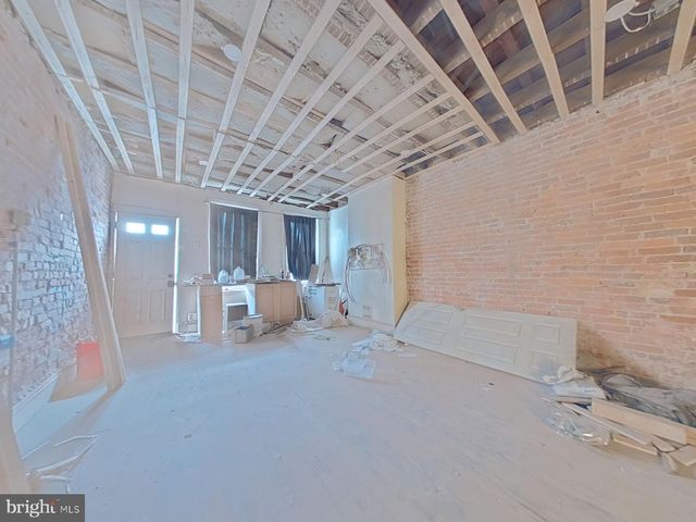 2117 E CAMBRIA ST, Philadelphia, PA 19134