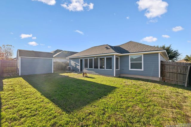 528 MAGNOLIA WIND, New Braunfels, TX 78130