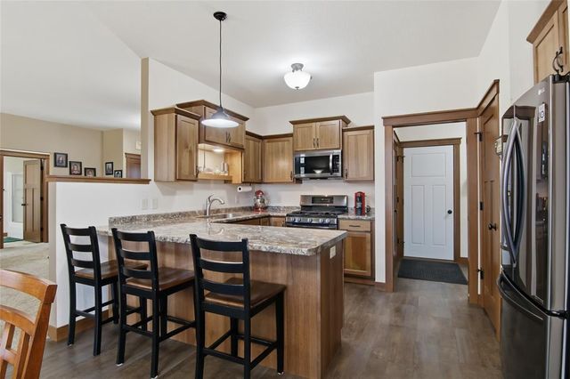 3442 Creek Ridge Drive, Eau Claire, WI 54703