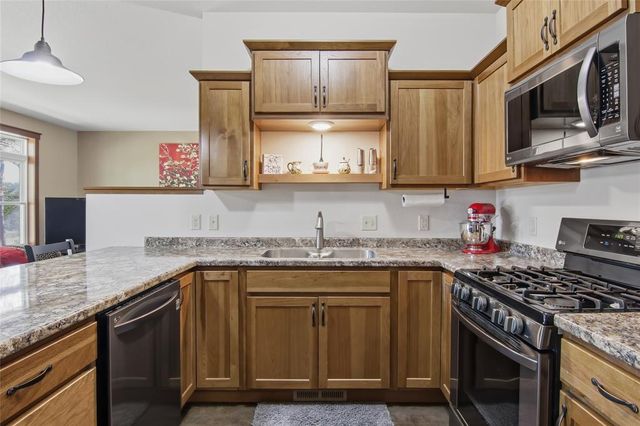 3442 Creek Ridge Drive, Eau Claire, WI 54703