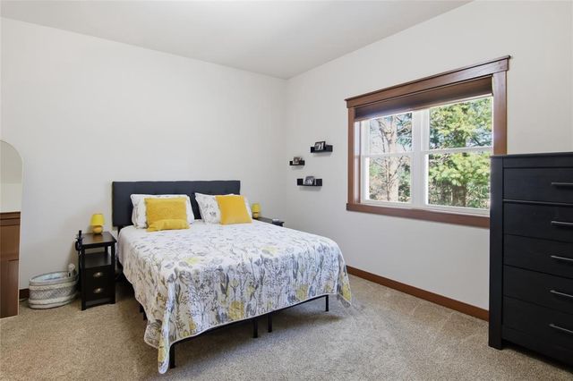 3442 Creek Ridge Drive, Eau Claire, WI 54703