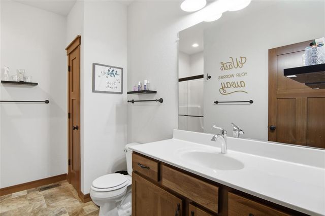 3442 Creek Ridge Drive, Eau Claire, WI 54703