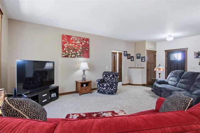 3442 Creek Ridge Drive, Eau Claire, WI 54703