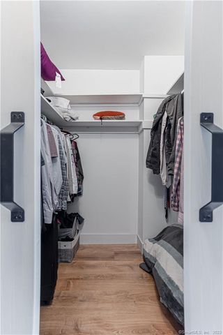 50 Glenbrook Road APT 16F, Stamford, CT 06902