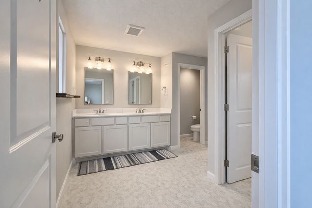 4832 Avery Court, Eagan, MN 55123