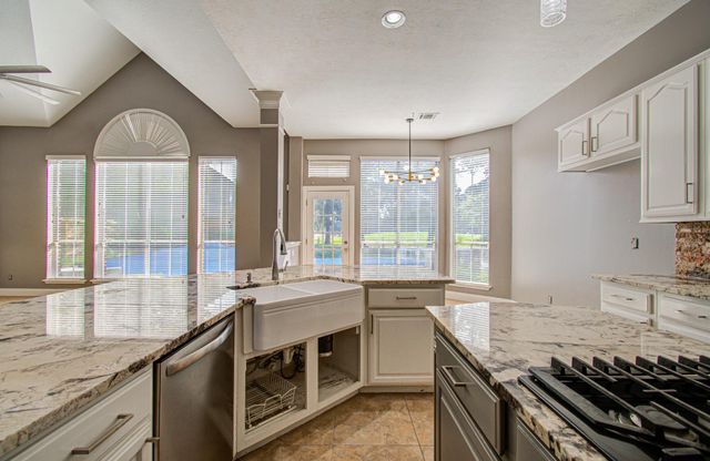 18410 Teal Creek Drive, Humble, TX 77346