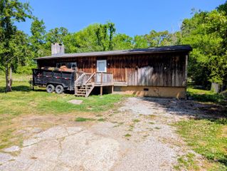 319 Farmland Drive, Rossville, GA 30741