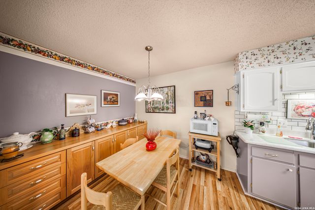 8915 Datapoint Dr Apt 49G, San Antonio, TX 78229