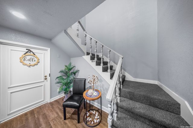 8915 Datapoint Dr Apt 49G, San Antonio, TX 78229