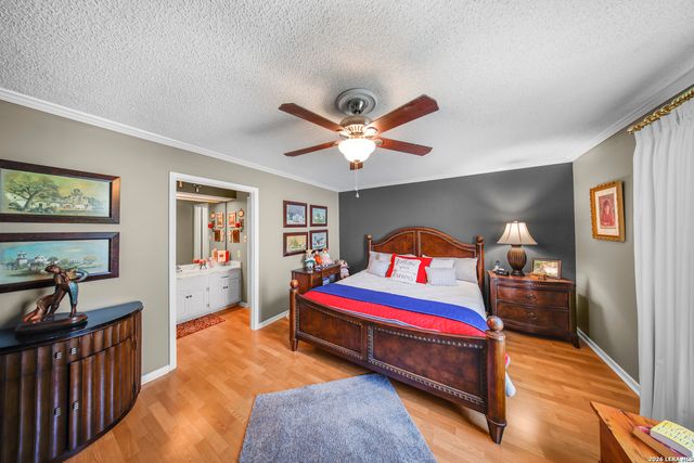 8915 Datapoint Dr Apt 49G, San Antonio, TX 78229