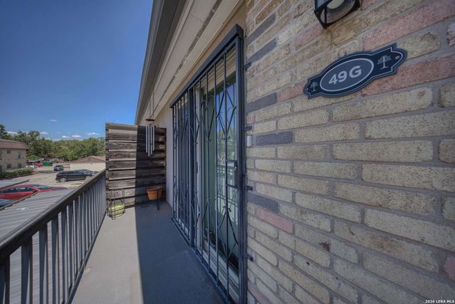 8915 Datapoint Dr Apt 49G, San Antonio, TX 78229