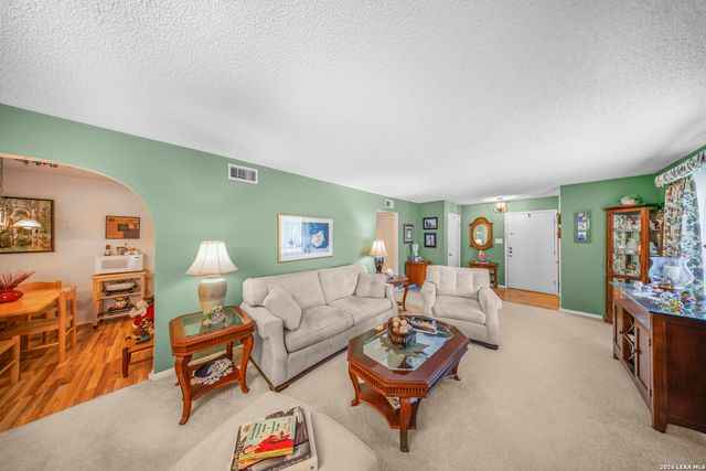 8915 Datapoint Dr Apt 49G, San Antonio, TX 78229