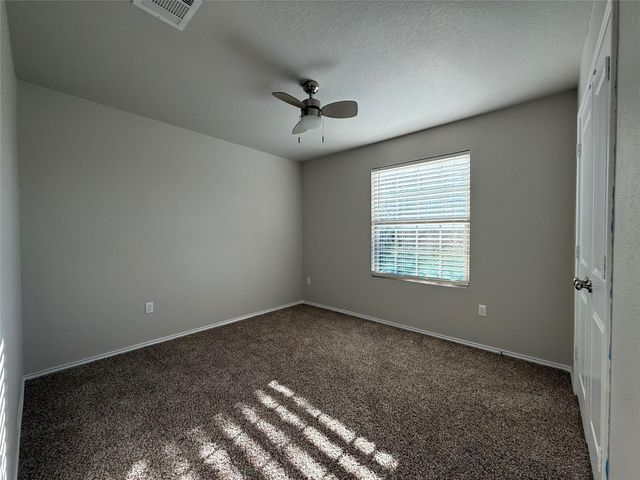 136 Jackson Blue LN, Kyle, TX 78640