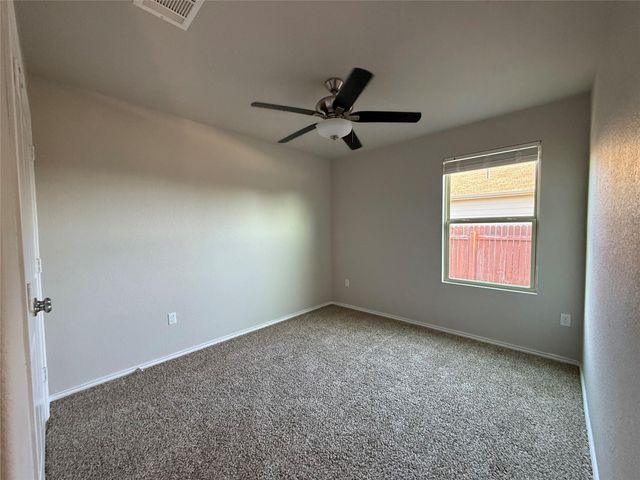 136 Jackson Blue LN, Kyle, TX 78640