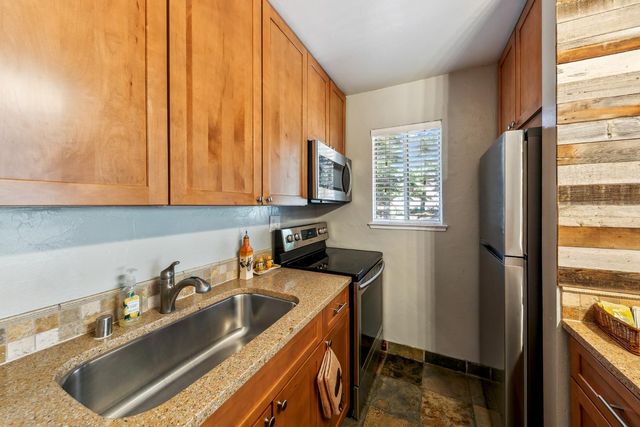 1410 Ski Run Blvd #28, South Lake Tahoe, CA 96150